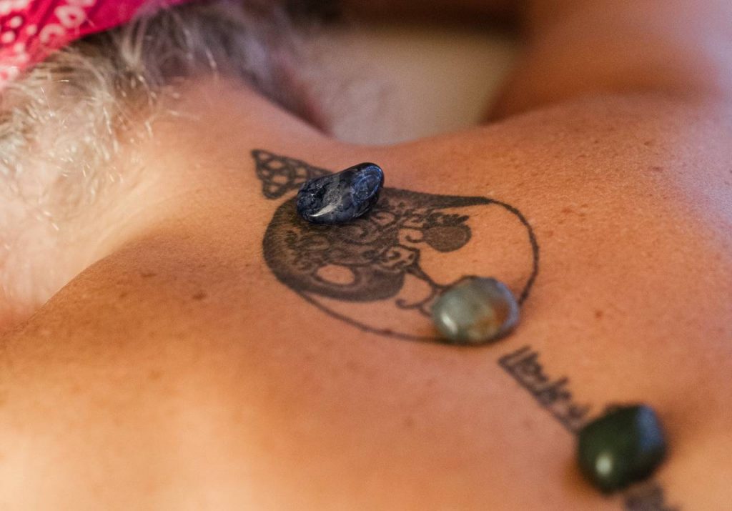 chakra balancing massage